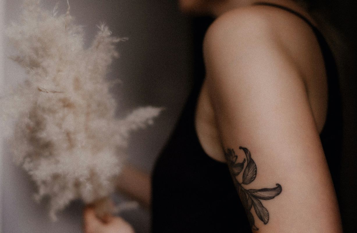 How to Remove Hair on Tattooed Skin Safely