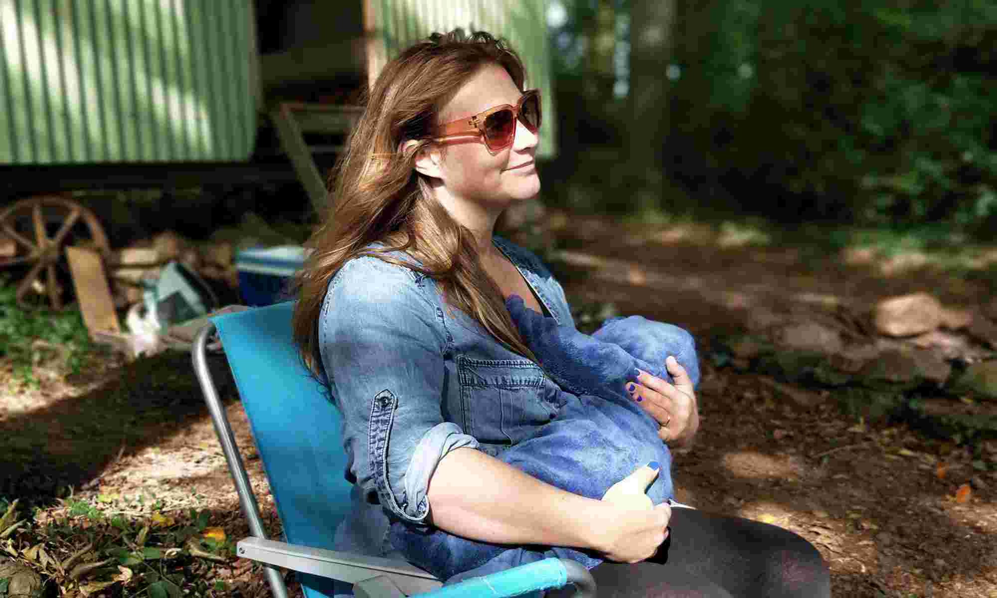 Skin Treatments when Breastfeeding: What to Use and Avoid When Nursing?