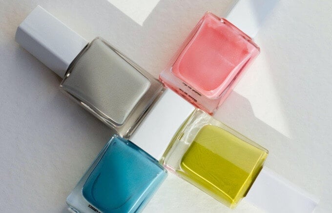 Nail Lacquer vs Polish: What’s Difference & Which Better?