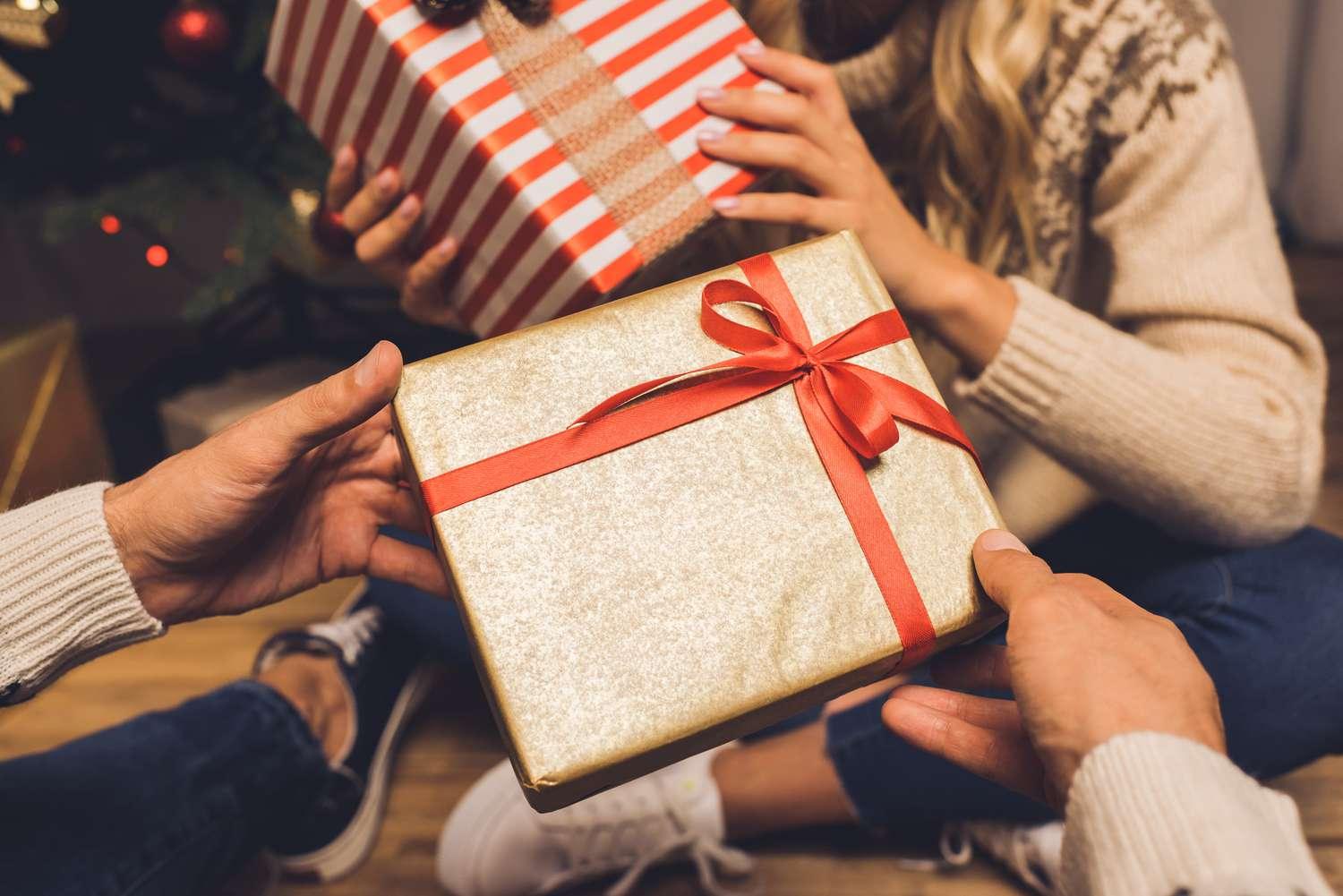 10 of the Best Christmas Gift Ideas for Women - ulikeofficial
