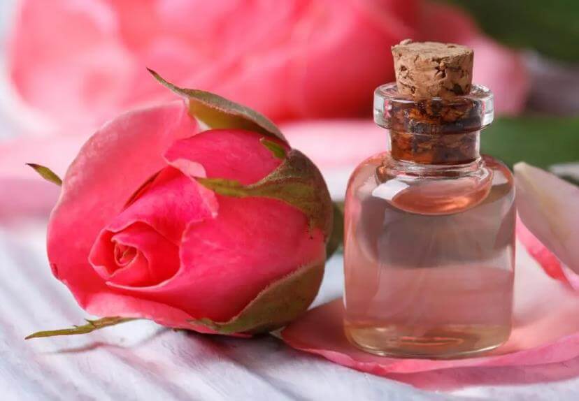 How to Remove Unwanted Hair at Home Naturally? (10 Methods)