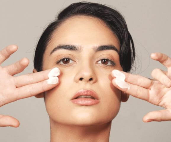 What is Cica? Benefits and How to Add It to Skincare Routines?