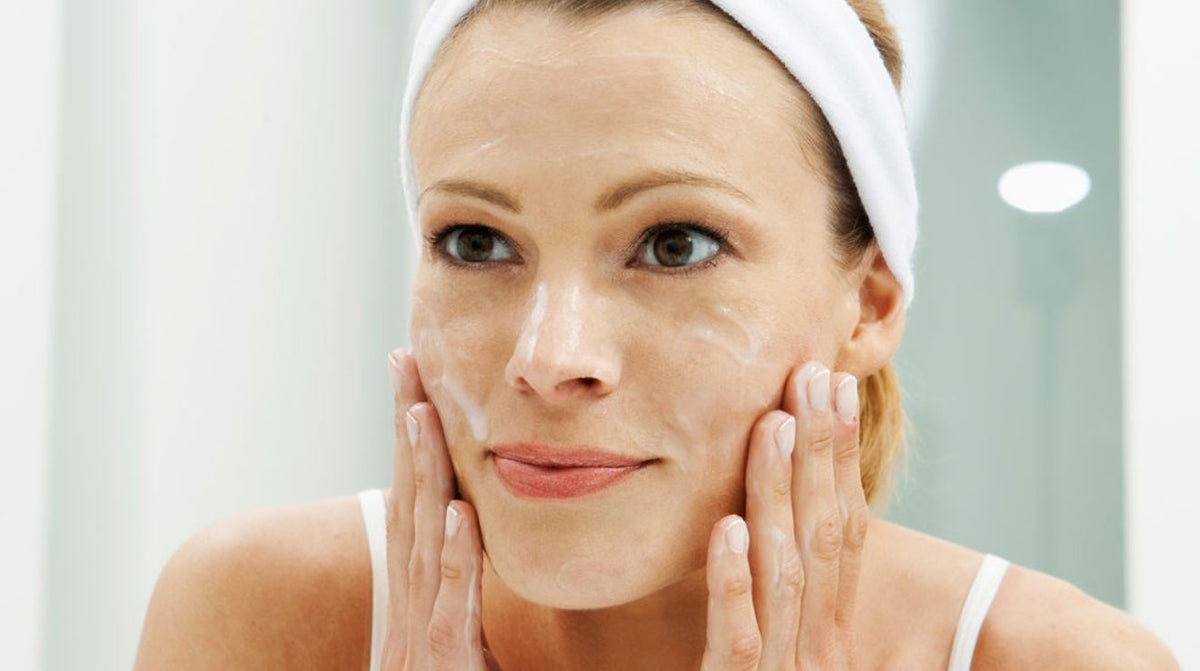 How to Remove Unwanted Hair at Home with Vaseline?