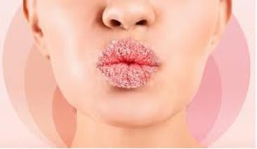How to Make Your Lips Pink Naturally? (8 Best Ways)