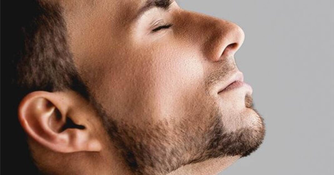 Escote de barba demasiado alto Beard Neckline Too High
